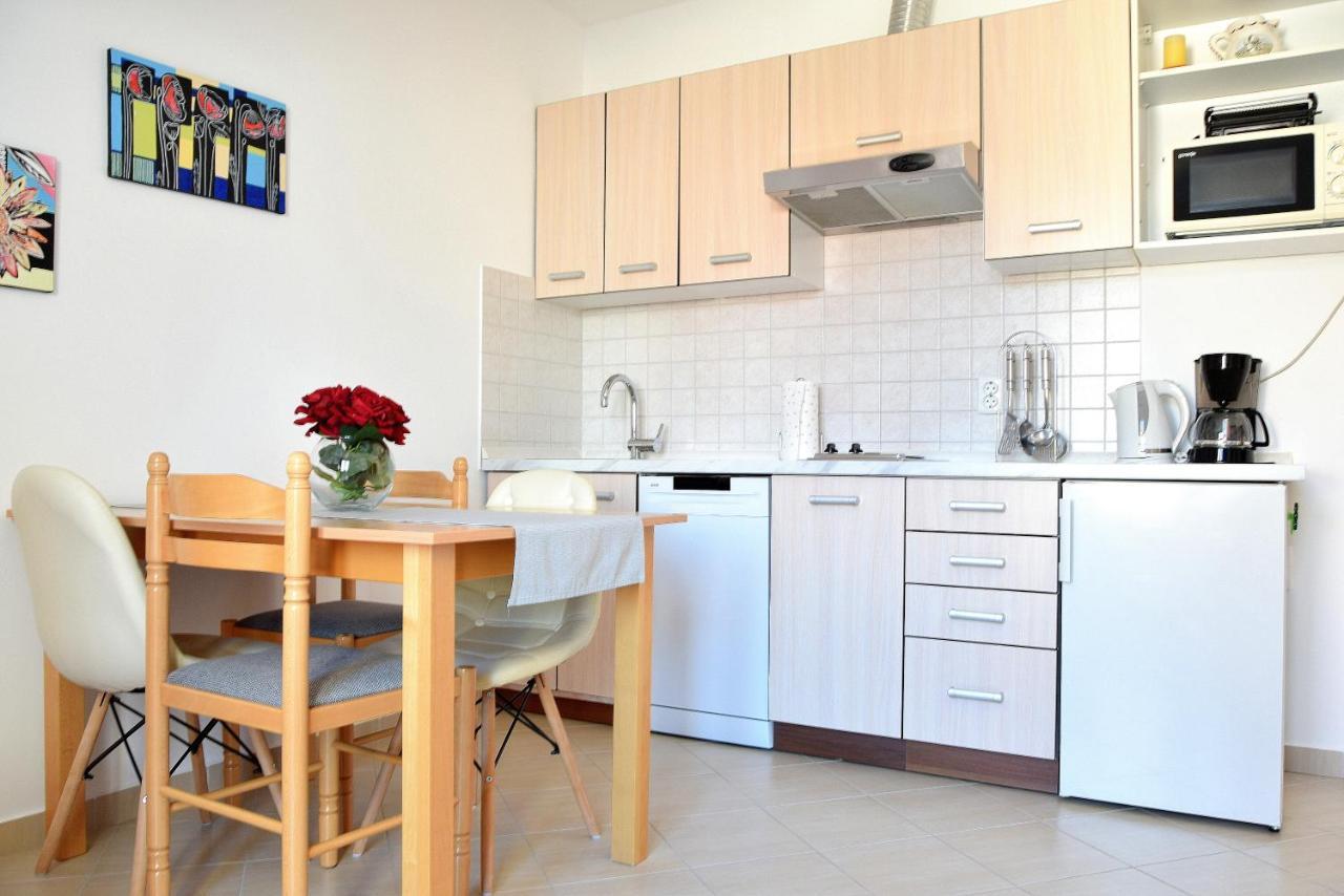 Old Town Rab Pjaceta Accommodation Раб Екстериор снимка
